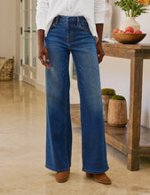 Load image into Gallery viewer, Frank & Eileen Galway 31" Full-Length Wide-Leg Jean | 1999 Wash