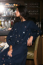 Load image into Gallery viewer, Hunter Bell Rue Blouse | Atelier Splatter Navy