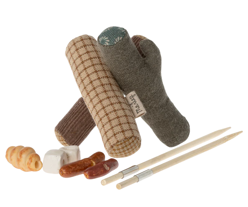 Maileg Bonfire Set~Mouse