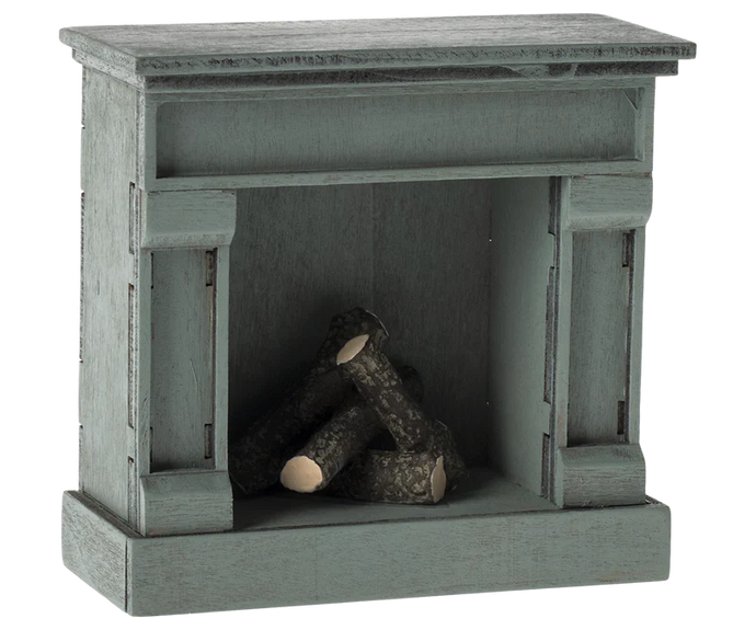 Maileg Fireplace Mouse Blue