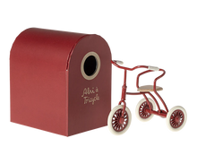 Load image into Gallery viewer, Maileg Abri a tricycle, Mouse Red