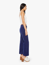 Load image into Gallery viewer, Mother Denim The Bookie Flood | Twilight Blue Chorduroy