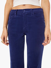 Load image into Gallery viewer, Mother Denim The Bookie Flood | Twilight Blue Chorduroy