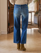 Load image into Gallery viewer, Frank &amp; Eileen Galway Wide Leg Jean | 1999 Wash