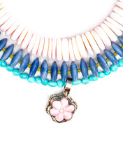 Load image into Gallery viewer, Gather Goods Graduated Conch Shell Necklace