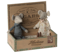 Load image into Gallery viewer, Maileg Grandma &amp; Grandpa Mice in Cigarbox