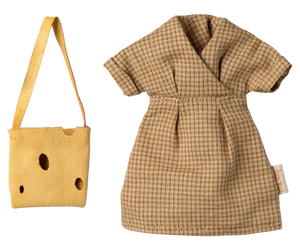 Maileg Dress and Cheese Bag~Mum Mouse