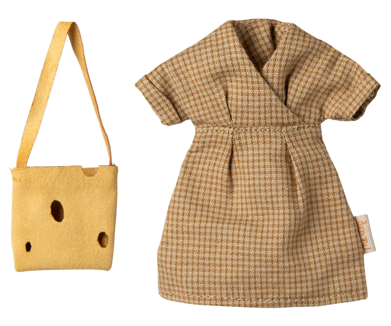 Maileg Dress and Cheese Bag~Mum Mouse