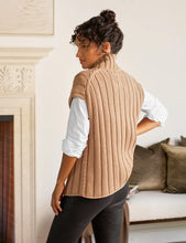 Load image into Gallery viewer, Frank &amp; Eileen Cotswolds Vest Cable Knit Vest | Camel