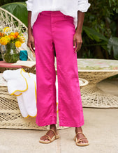 Load image into Gallery viewer, Frank &amp; Eileen Wexford Wide-Leg Linen Pant | Guava