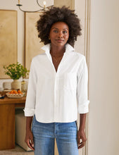 Load image into Gallery viewer, Frank &amp; Eileen Silvio Button-Up | Superluxe White