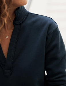 Frank & Eileen Patrick Popover Henley | Navy Triple Fleece