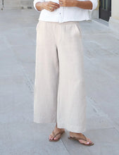 Load image into Gallery viewer, Frank &amp; Eileen Maisie Pull On Pant | Washed Linen Sand