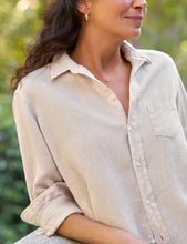 Load image into Gallery viewer, Frank &amp; Eileen | Eileen Relaxed Button-Up Shirt | Washed Linen Sand