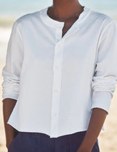 Load image into Gallery viewer, Frank &amp; Eileen Jackie TEE SHIRT Weight Cardigan | White