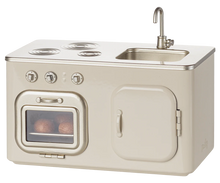 Load image into Gallery viewer, Maileg Kitchen, Miniature
