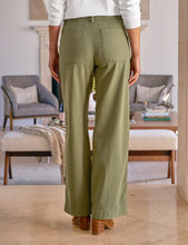 Load image into Gallery viewer, Frank &amp; Eileen Limerick Wide-Leg Utility Pant | Italian Peached Twill Olive