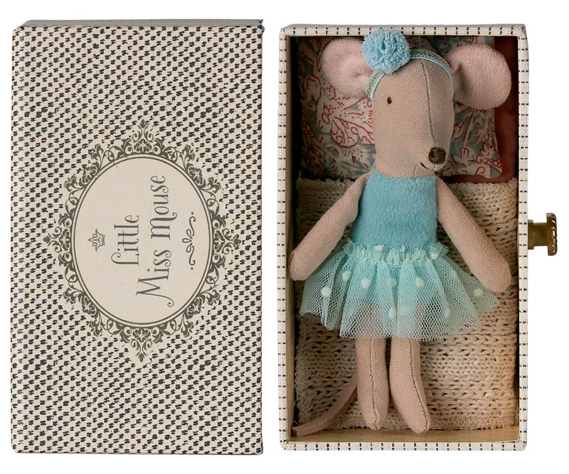 Maileg Dancing Mouse In Daybed | Little Sister