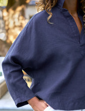 Load image into Gallery viewer, Frank &amp; Eileen Gabi Popover Shirt | Navy Washed Linen