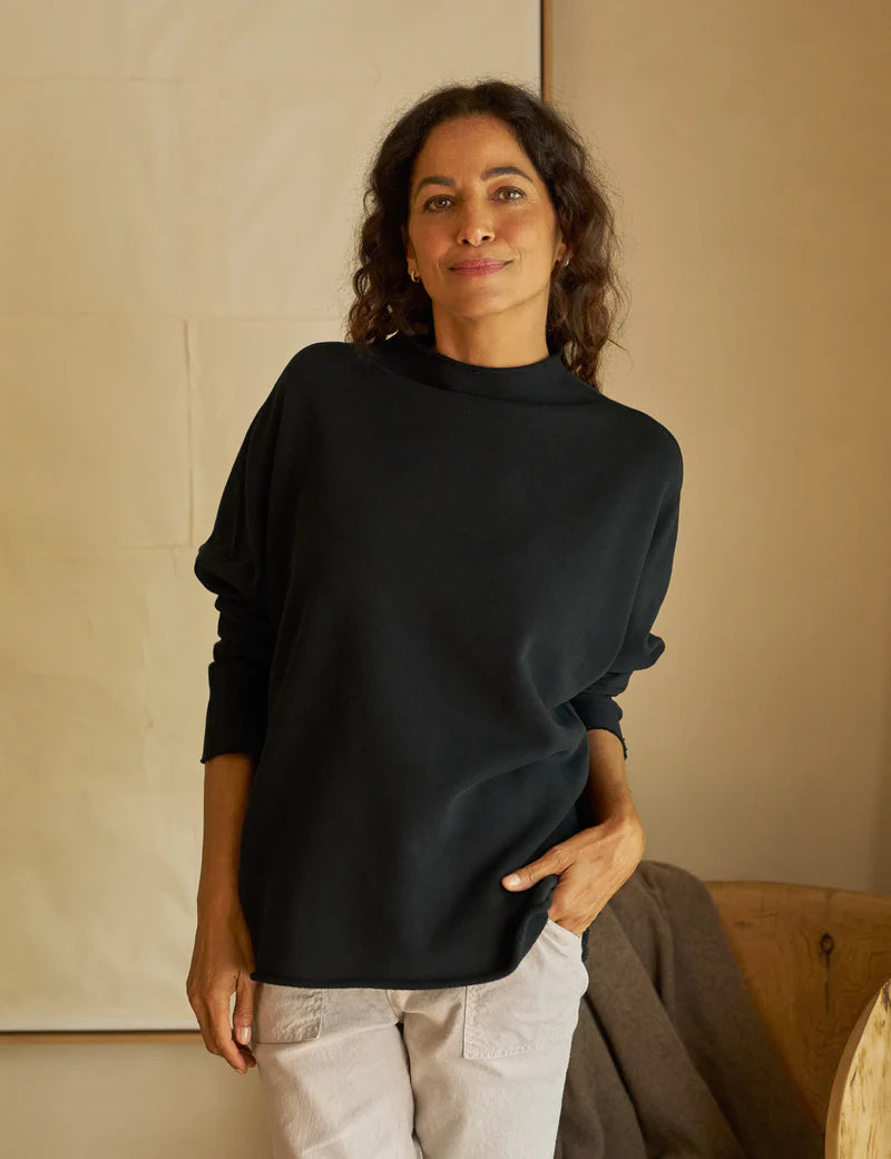 Frank & Eileen | Effie Top Navy