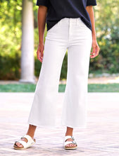 Load image into Gallery viewer, Frank &amp; Eileen Galway Gaucho Jean | Italian Dream Denim White