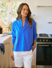 Load image into Gallery viewer, Patrick Popover Henley Heritage Jersey | Lapis Blue