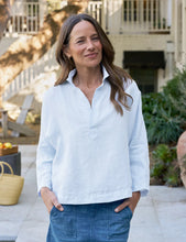 Load image into Gallery viewer, Frank &amp; Eileen Gabi Popover Shirt | French Blue Washed Linen