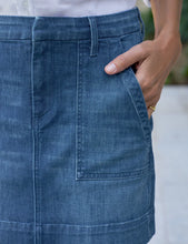 Load image into Gallery viewer, Frank &amp; Eileen Jameson Skirt Utility Skirt | 1984 Denim