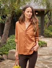 Load image into Gallery viewer, Frank &amp; Eileen | Eileen Relaxed Button Up Toffee