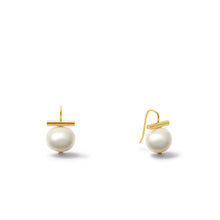 Load image into Gallery viewer, Petite Pebble Pearl Earrings