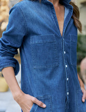 Load image into Gallery viewer, Frank &amp; Eileen Ireland Dress Utility Dress | Italian Dream Denim 1984 Wash