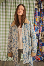 Load image into Gallery viewer, Hunter Bell Toile Barn Jacket