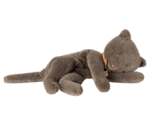 Load image into Gallery viewer, Maileg Sleeping Plush Kitten | Grey Medium