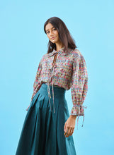 Load image into Gallery viewer, FINAL SALE Hunter Bell Julia Top | Liberty Of London Elysian Smock