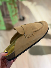 Load image into Gallery viewer, Post &amp; Co. Gogo Gold Mule | Tan Suede