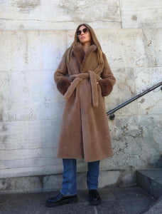 Americandreams Farah Belted Teddy Coat | Chocolate Camel