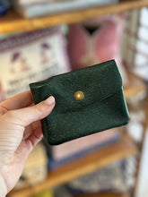 Load image into Gallery viewer, Italian Leather Credit Card Case &amp; Change Purse