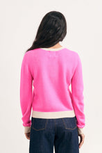 Load image into Gallery viewer, Jumper 1234 Contrast Cashmere Crew in Hot Pink and Oatmeal