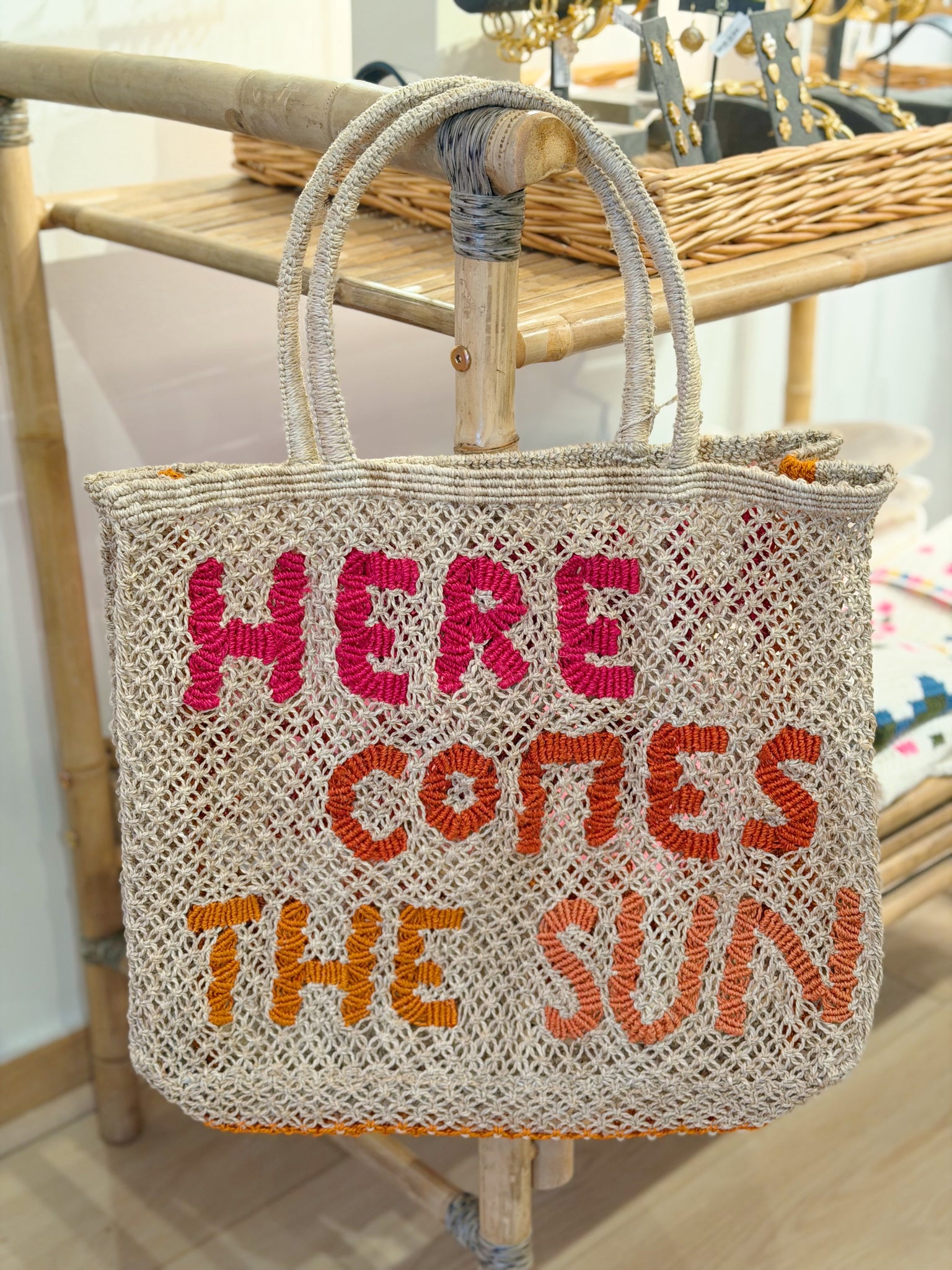 The Jackson's London Here Comes The Sun Jute Bag – Cat & Kate Boutique