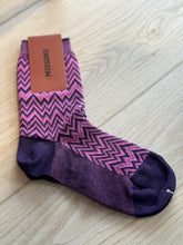 Load image into Gallery viewer, Missoni Iconico Mid Length Zig Zag Socks | Assortment