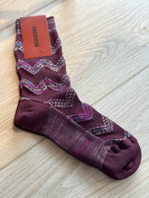 Load image into Gallery viewer, Missoni Iconico Mid Length Zig Zag Socks | Assortment