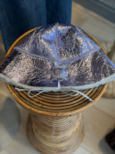 Load image into Gallery viewer, Ilda's Sheep Paris Le Marin Sheepskin Hat | Lilac Metallic