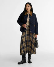 Load image into Gallery viewer, Barbour Women's Icons Cropped Liddesdale Quilted Jacket | Dark Navy &amp; Birchwood