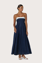 Load image into Gallery viewer, PREORDER Lusana Alora Strapless Linen Maxi Dress | Navy