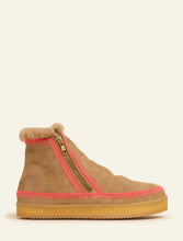 Load image into Gallery viewer, Laidback London Setsu Crochet Ankle Boot | Saffron Suede &amp; Neon Pink