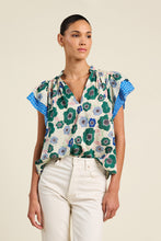 Load image into Gallery viewer, Trovata Clover Blouse | Green House Bloom Border