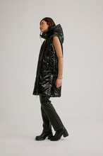 Load image into Gallery viewer, Nikki Jones Hooded Vest
