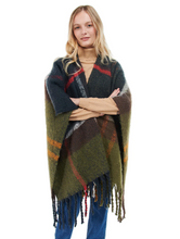 Load image into Gallery viewer, Barbour Isla Boucle Serape