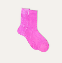 Load image into Gallery viewer, Maria De La Rosa Metallic Socks