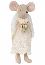 Load image into Gallery viewer, Maileg Wedding Mice Couple In Box